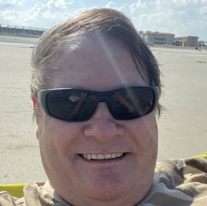 Meet your Posher, Larry